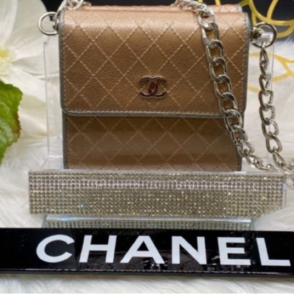 CHANEL Leather Compact Trifold Wallet Diamanté Debossed EUC